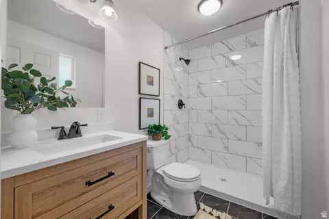 Bath - 664 E 5720 S, Murray, UT 84107 photo 1 of 2