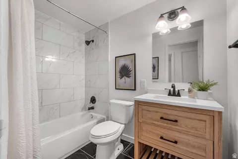 Bath - 664 E 5720 S, Murray, UT 84107 photo 2 of 2