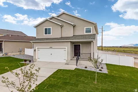 1143 Vegas St W, Grantsville, UT 84029