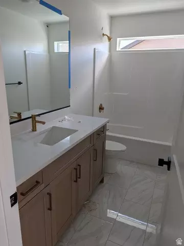 Bath - 558 N 735 W, Smithfield, UT 84335 photo 3 of 4