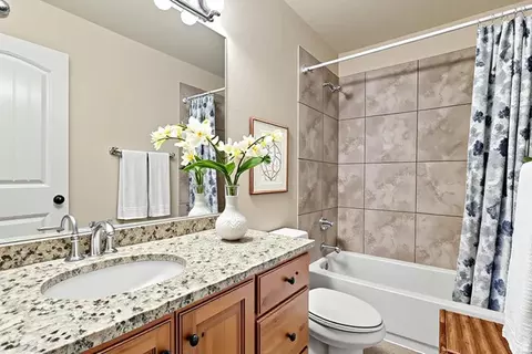 582 N 150 E, Salem, UT 84653 photo 4