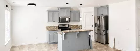 582 N 150 E, Salem, UT 84653 photo 3
