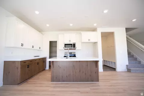 Kitchen - 1084 N 1020 W Lot Apt 4 W, Salem, UT 84653 photo 1 of 1