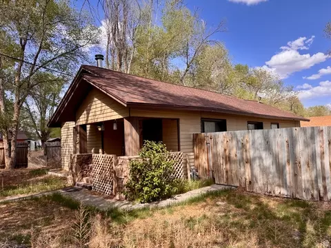 Exterior - 254 N 100 E, Hinckley, UT 84635 photo 2 of 9
