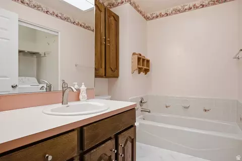 Bath - 1021 E 5675 S, South Ogden, UT 84405 photo 1 of 3
