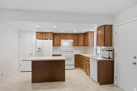 Kitchen - 1021 E 5675 S, South Ogden, UT 84405 photo 1 of 3