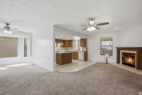 Living - 1021 E 5675 S, South Ogden, UT 84405 photo 3 of 11