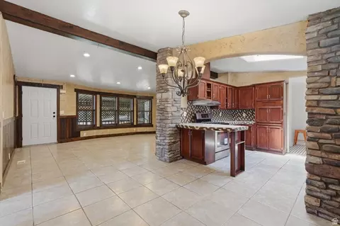 2875 N Hillfield Rd #111, Layton, UT 84041