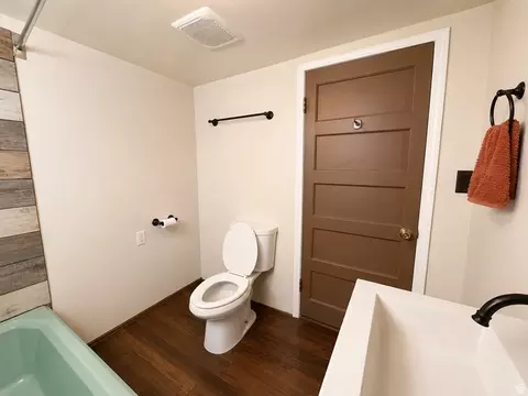 Bath - 68 S 2nd St E, Downey, ID 83234 photo 2 of 4