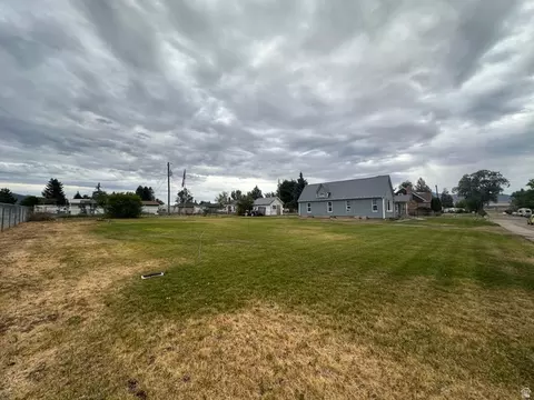 Exterior - 68 S 2nd St E, Downey, ID 83234 photo 2 of 3