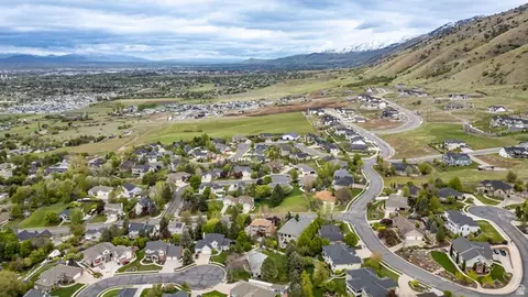 View/Area - 105 Buckingham Dr, Providence, UT 84332 photo 15 of 22