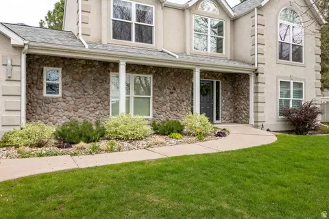 Exterior - 105 Buckingham Dr, Providence, UT 84332 photo 8 of 8