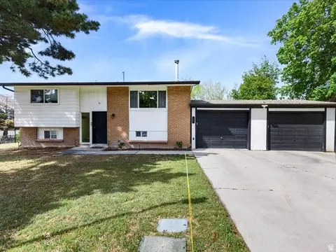 21 Quebec Cir, Tooele, UT 84074