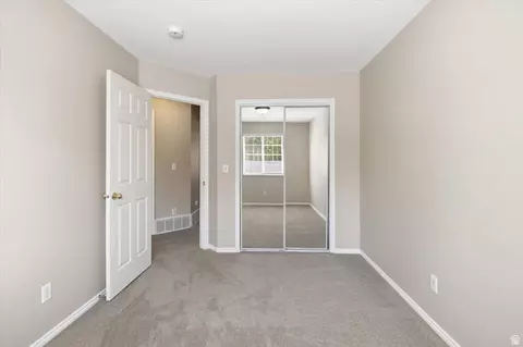 Bedroom - 140 W Penny Ln, Logan, UT 84341 photo 6 of 6