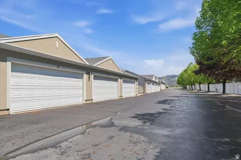 Exterior - 140 W Penny Ln, Logan, UT 84341 photo 8 of 9
