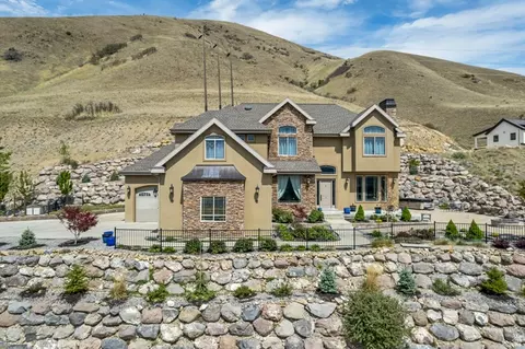 2543 E 700 S, Springville, UT 84663