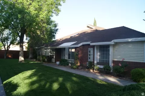 845 N Valley Dr #904, Saint George, UT 84770