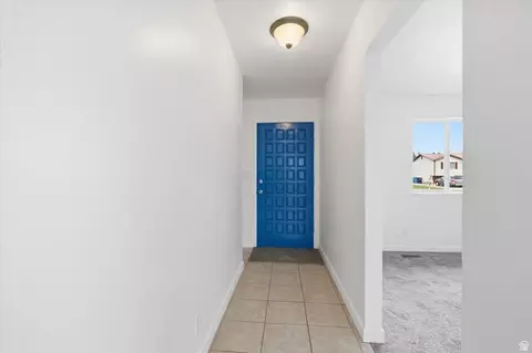 Entry Way - 82 E 450 S, Smithfield, UT 84335 photo 1 of 2