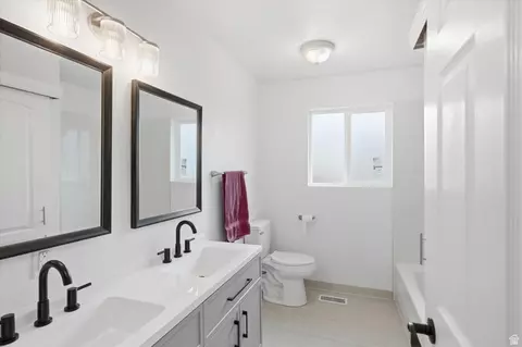 Bath - 82 E 450 S, Smithfield, UT 84335 photo 3 of 5