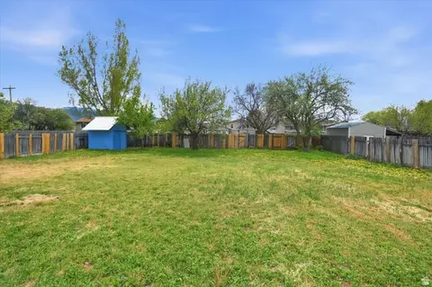 Exterior - 82 E 450 S, Smithfield, UT 84335 photo 6 of 6