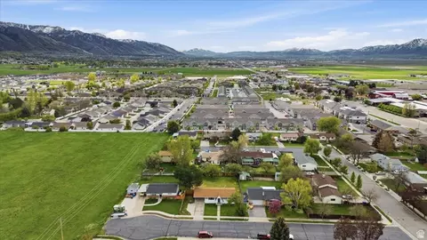 View/Area - 82 E 450 S, Smithfield, UT 84335 photo 5 of 11