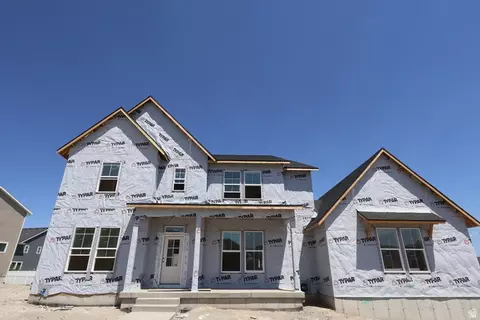 1112 W Glambert Ln, Saratoga Springs, UT 84045