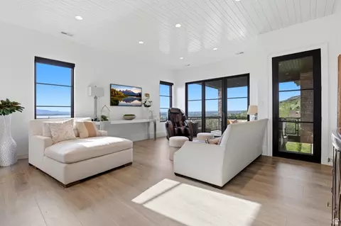 Living - 349 Ford Canyon Dr, Centerville, UT 84014 photo 7 of 7