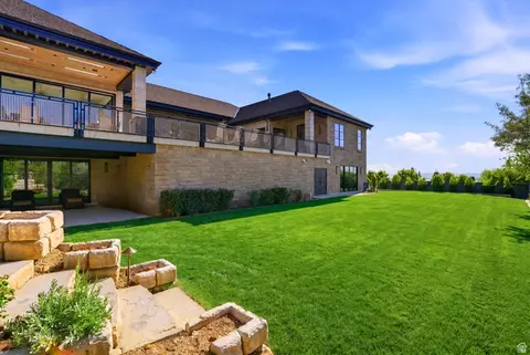 Exterior - 349 Ford Canyon Dr, Centerville, UT 84014 photo 14 of 16