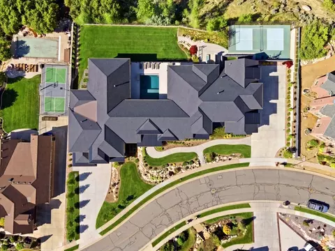 View/Area - 349 Ford Canyon Dr, Centerville, UT 84014 photo 4 of 10