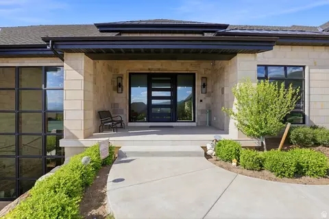 Exterior - 349 Ford Canyon Dr, Centerville, UT 84014 photo 3 of 16