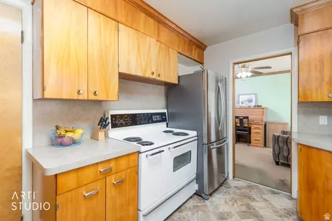 Kitchen - 75 N Williams Cr, Morgan, UT 84050 photo 4 of 4