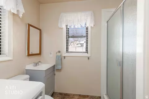 Bath - 75 N Williams Cr, Morgan, UT 84050 photo 3 of 3