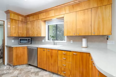 Kitchen - 75 N Williams Cr, Morgan, UT 84050 photo 3 of 4