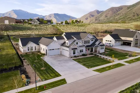 View/Area - 179 E Twin Hollow Dr #19, Mapleton, UT 84664 photo 4 of 9
