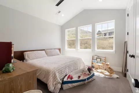 Bedroom - 179 E Twin Hollow Dr #19, Mapleton, UT 84664 photo 4 of 5