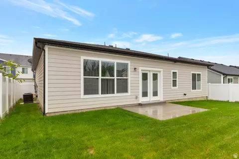 Exterior - 278 E 1850 N, North Ogden, UT 84414 photo 4 of 5