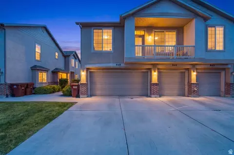 948 W Chelsea Ln N, North Salt Lake, UT 84054