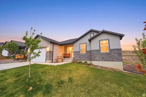 332 Red Rock Dr, Santaquin, UT 84655