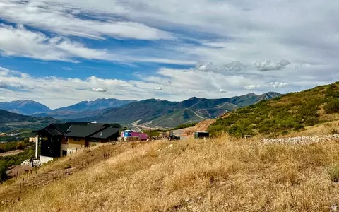 2097 E Peak View Dr E #386, Hideout, UT 84036 photo 8