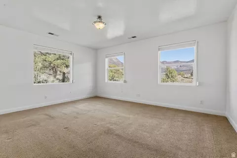 Bedroom - 1001 E Pine Valley Rd, Pine Valley, UT 84781 photo 4 of 4
