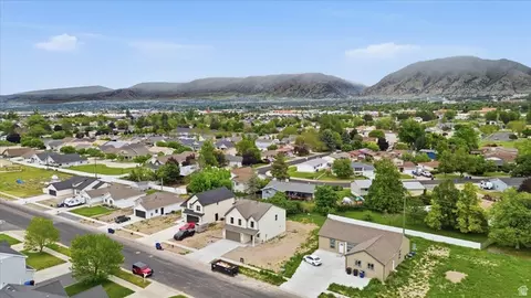 View/Area - 844 N 400 W, Logan, UT 84321 photo 2 of 8