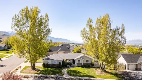View/Area - 892 E 400 S, Smithfield, UT 84335 photo 1 of 4