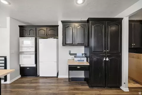 Kitchen - 892 E 400 S, Smithfield, UT 84335 photo 4 of 4