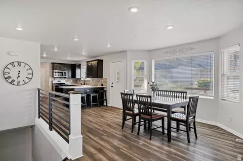 Dining - 892 E 400 S, Smithfield, UT 84335 photo 1 of 2
