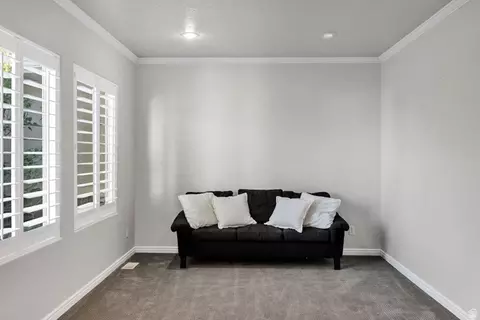 Living - 892 E 400 S, Smithfield, UT 84335 photo 2 of 3