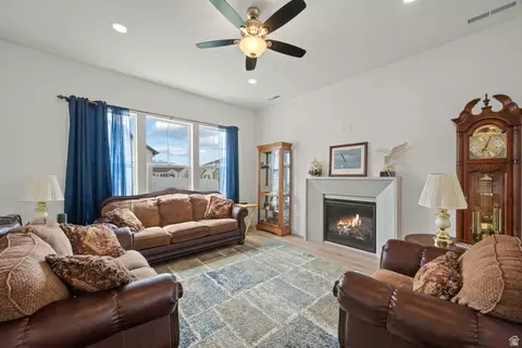 Living - 531 N Legend Way W #D, Mapleton, UT 84664 photo 1 of 1