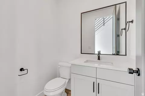 Bath - 1302 N 1475 E #40, Payson, UT 84651 photo 1 of 2