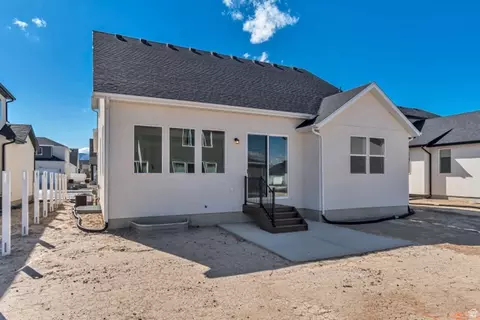 Exterior - 1302 N 1475 E #40, Payson, UT 84651 photo 5 of 5