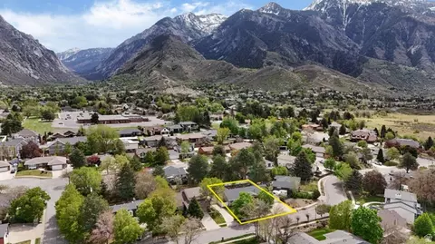 View/Area - 9763 S Chylene Dr, Sandy, UT 84092 photo 3 of 5