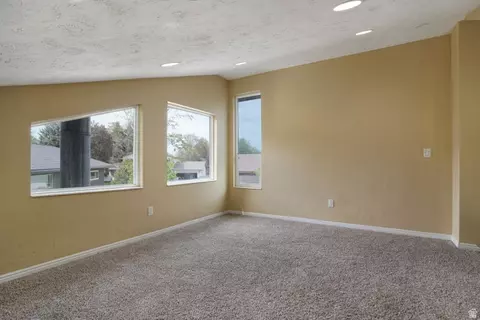 Living - 9763 S Chylene Dr, Sandy, UT 84092 photo 4 of 6